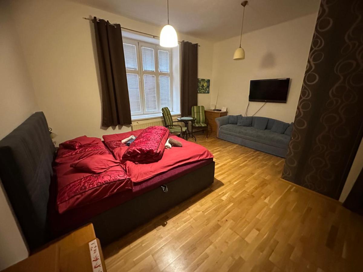 Sonja Holiday Home Ostrava Buitenkant foto